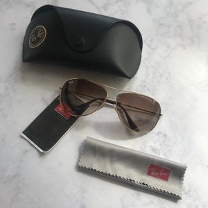 Ray-Ban Aviator Sunglasses